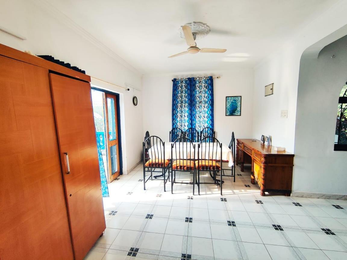 Amazing Hilltop 4 Bhk Villa With Private Pool Near Candolim Luaran gambar