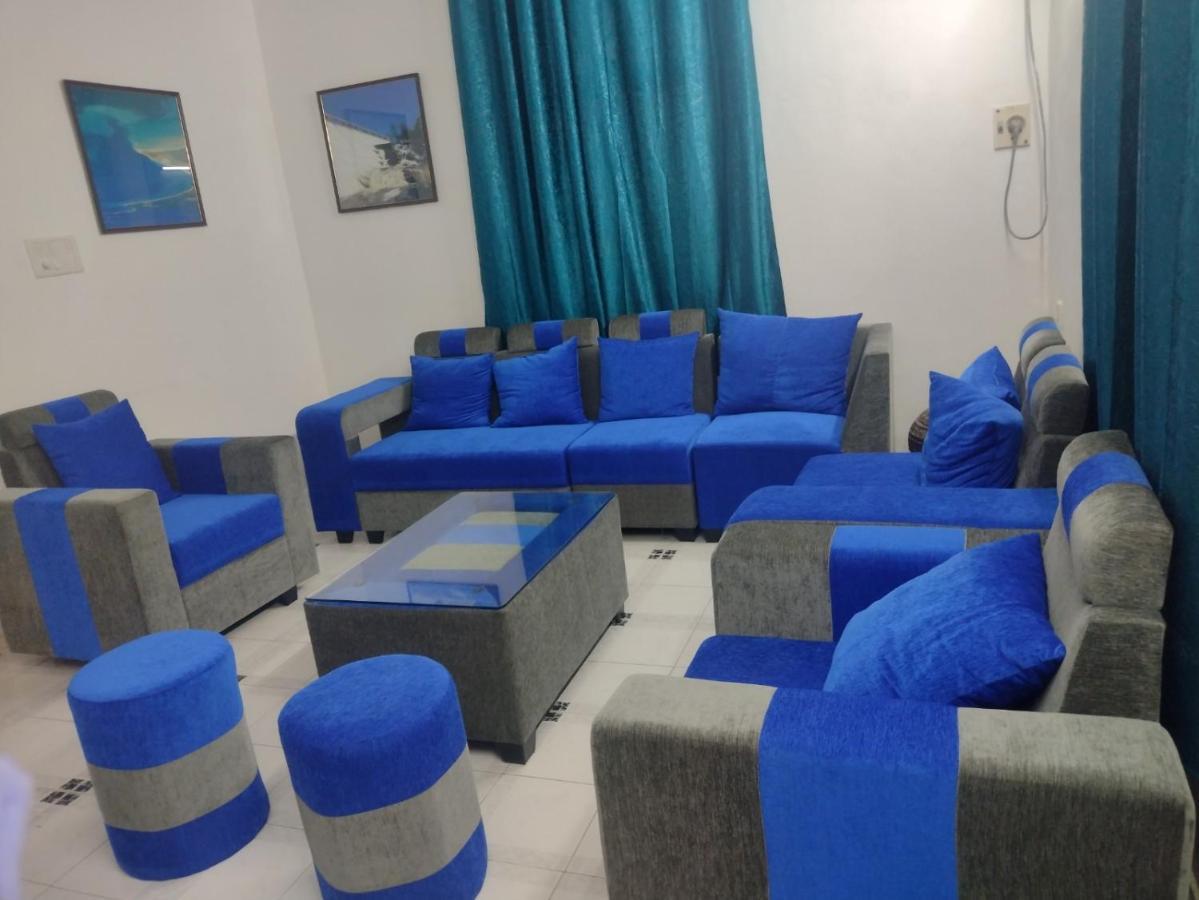 Amazing Hilltop 4 Bhk Villa With Private Pool Near Candolim Luaran gambar